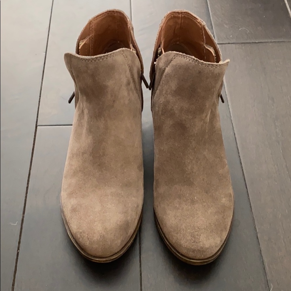 Lucky Brand LP-Brenon Booties (size 7M)